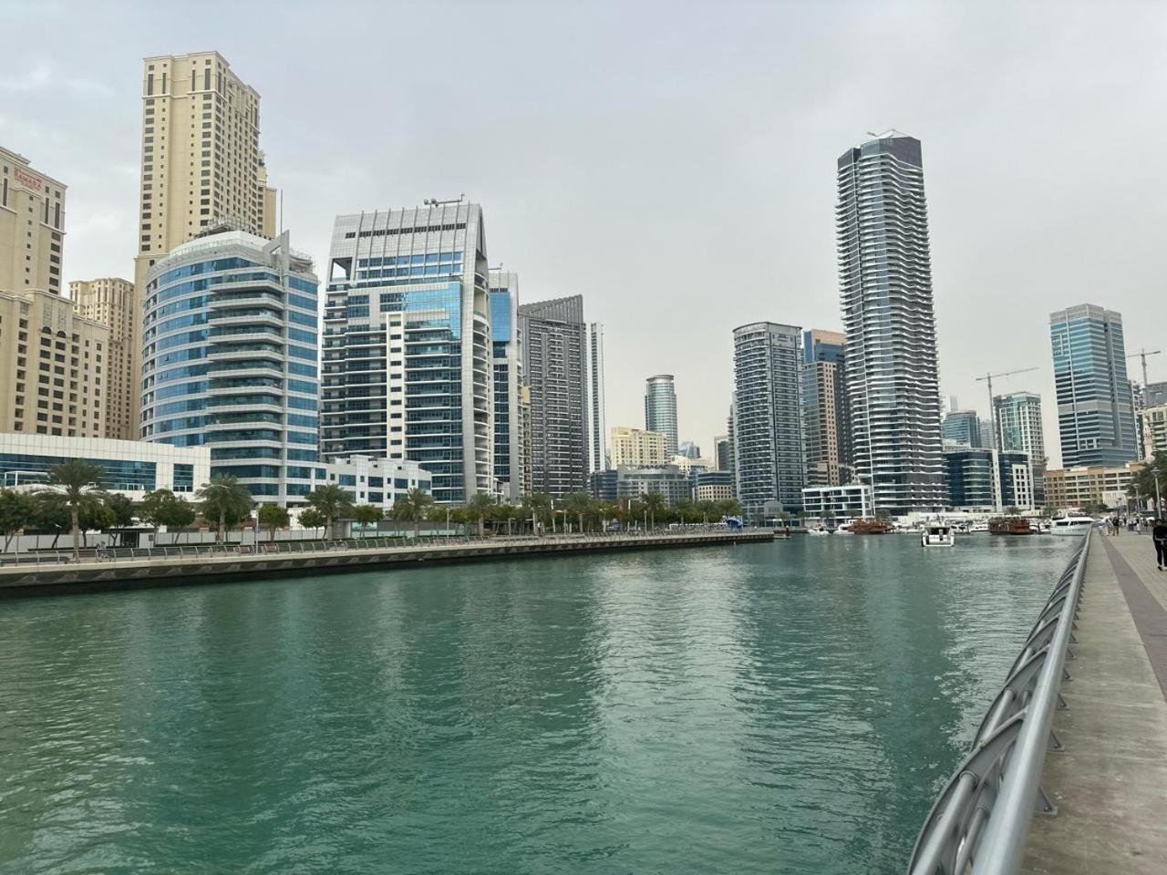 Success Luxury Apartment - 5 Min Away Marina Corniche - Free Housekeeping Provided Everyday-24-7 Staff Available For Services Dubai Exterior photo